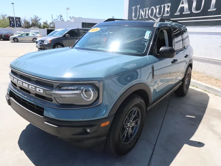 GREEN, 2021 FORD BRONCO SPORT Image 6