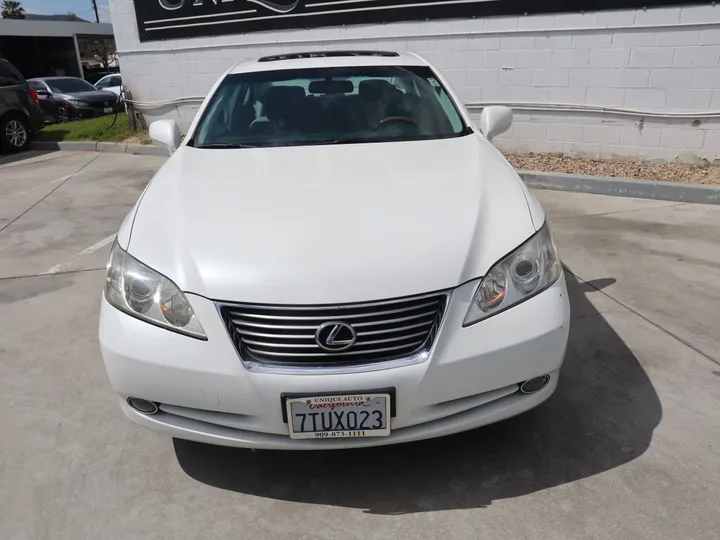 WHITE, 2007 LEXUS ES Image 2