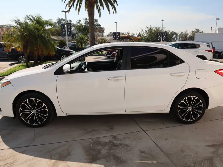 WHITE, 2014 TOYOTA COROLLA Image 7