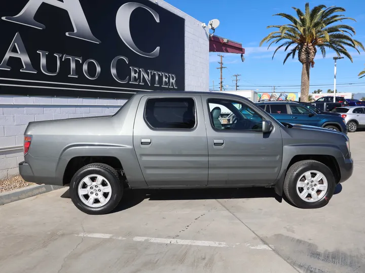 GRAY, 2007 HONDA RIDGELINE Image 4