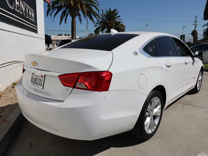 WHITE, 2017 CHEVROLET IMPALA Image 5