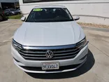 WHITE, 2019 VOLKSWAGEN JETTA Thumnail Image 2