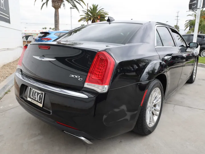 BLACK, 2016 CHRYSLER 300 Image 5