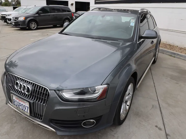 GRAY, 2013 AUDI ALLROAD Image 7