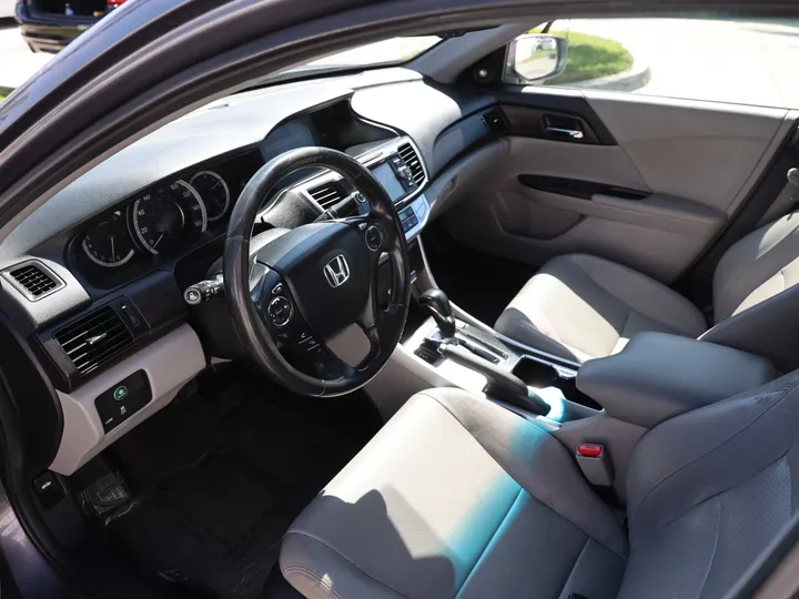 GRAY, 2013 HONDA ACCORD Image 7