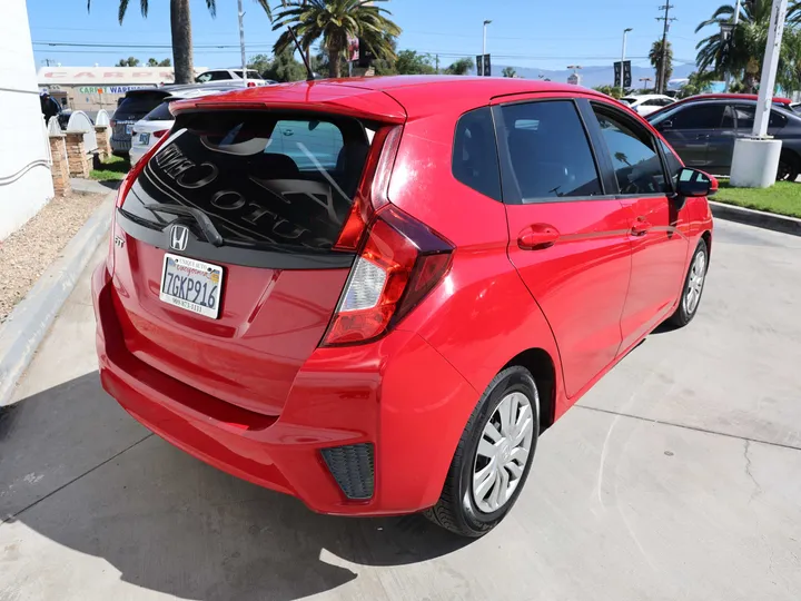 RED, 2015 HONDA FIT Image 5