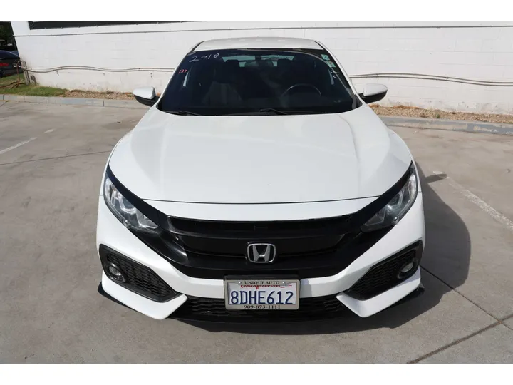 WHITE, 2018 HONDA CIVIC Image 2