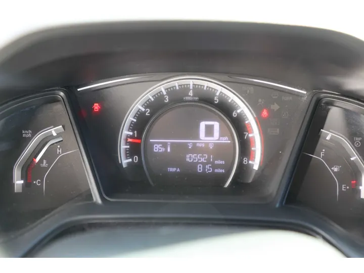 WHITE, 2018 HONDA CIVIC Image 9