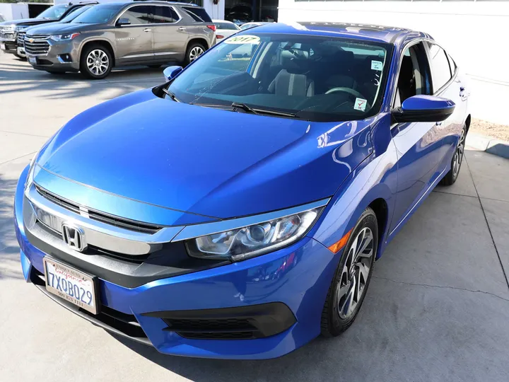 BLUE, 2017 HONDA CIVIC Image 7