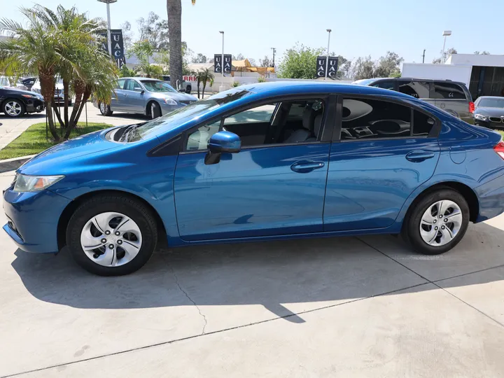 BLUE, 2015 HONDA CIVIC Image 6