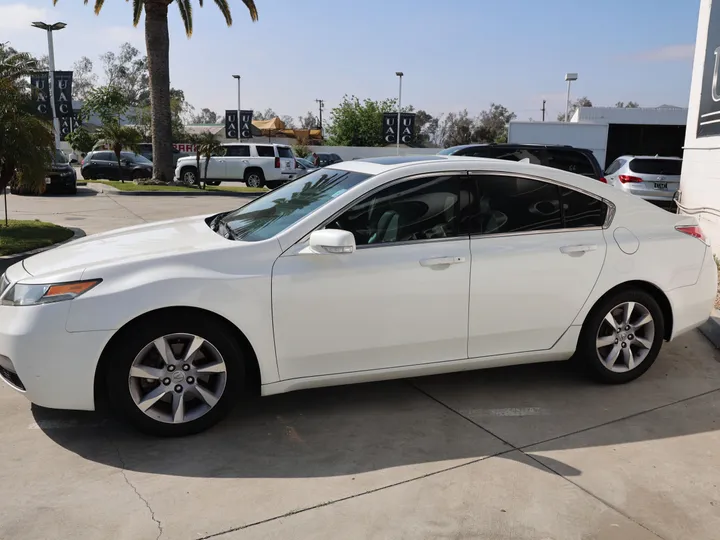 WHITE, 2013 ACURA TL Image 7