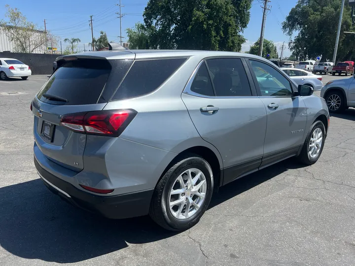 GRAY, 2024 CHEVROLET EQUINOX Image 5
