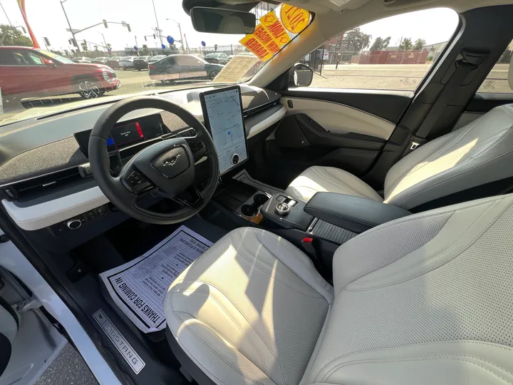 WHITE, 2021 FORD MUSTANG MACH-E Image 12