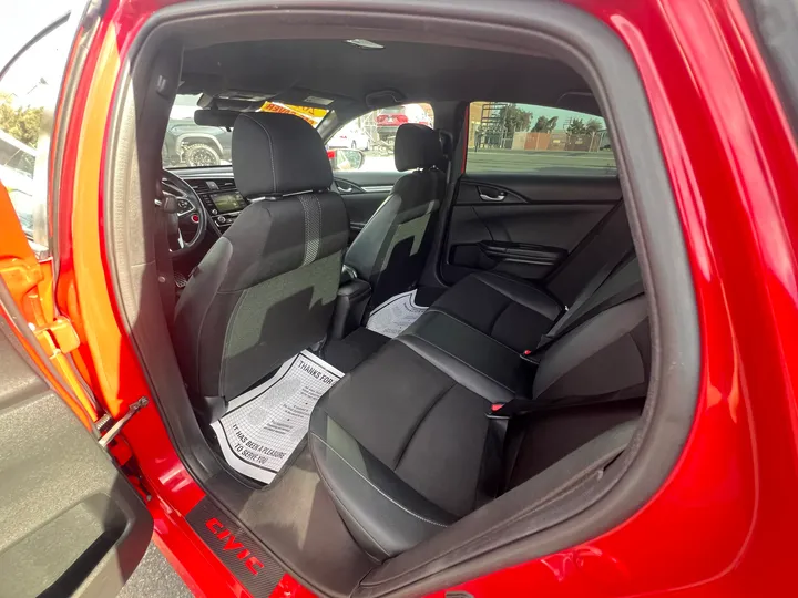 RED, 2021 HONDA CIVIC Image 9