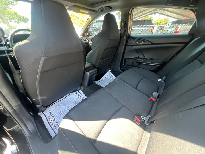 BLACK, 2017 HONDA CIVIC Image 9