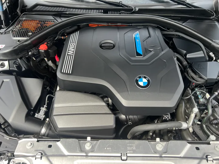 BLACK, 2024 BMW 3 SERIES Image 21