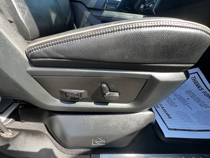 BLACK, 2019 RAM 2500 MEGA CAB Image 23