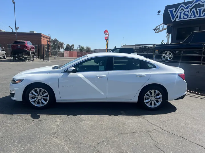 WHITE, 2023 CHEVROLET MALIBU Image 2