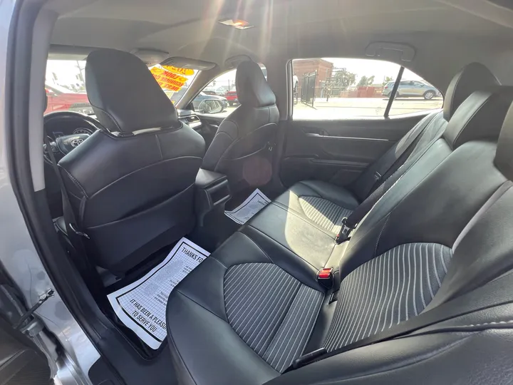SILVER, 2024 TOYOTA CAMRY Image 9