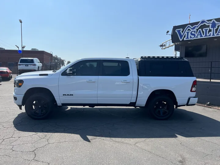 WHITE, 2021 RAM 1500 CREW CAB Image 2