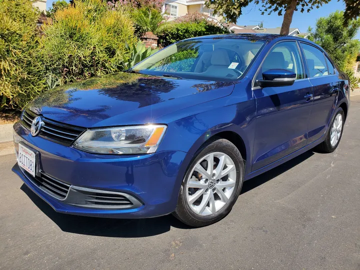 BLUE, 2014 VOLKSWAGEN JETTA Image 1