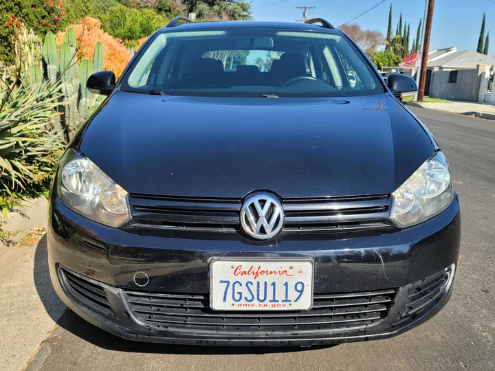 BLACK, 2013 VOLKSWAGEN JETTA SPORTWAGEN Image 3