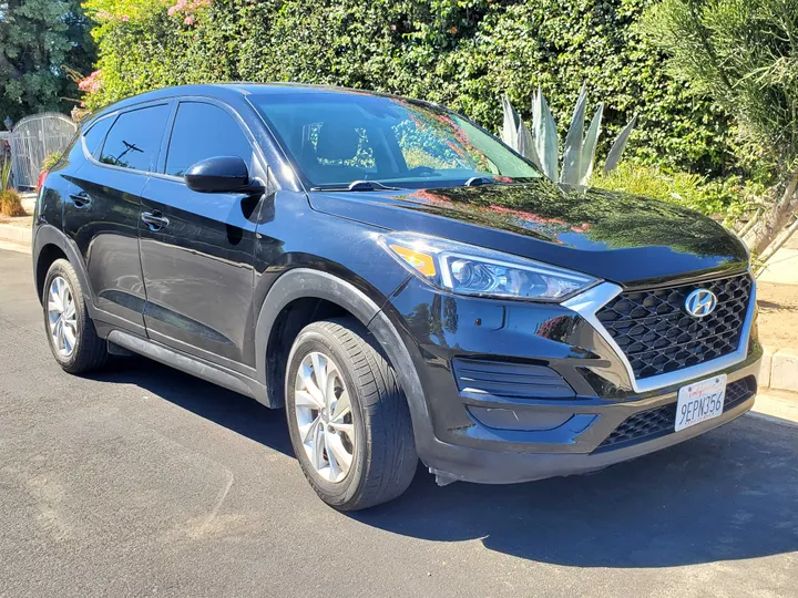 BLACK, 2019 HYUNDAI TUCSON Image 2