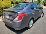 GRAY, 2018 NISSAN VERSA Thumnail Image 4