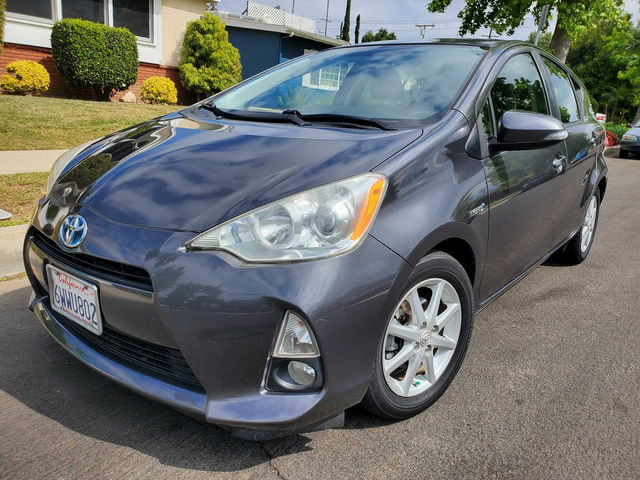 2012 Toyota Prius c Four