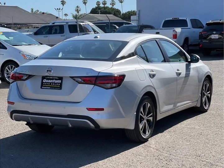 SILVER, 2022 NISSAN SENTRA Image 5