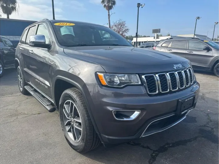 GRAY, 2017 JEEP GRAND CHEROKEE Image 3