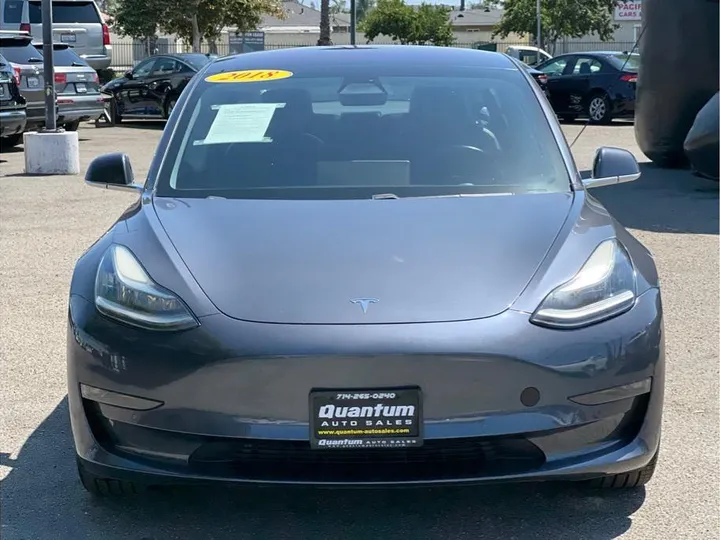 GRAY, 2018 TESLA MODEL 3 Image 7