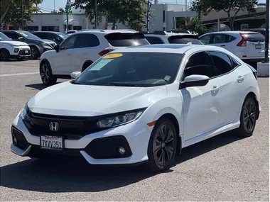 WHITE, 2017 HONDA CIVIC Image 