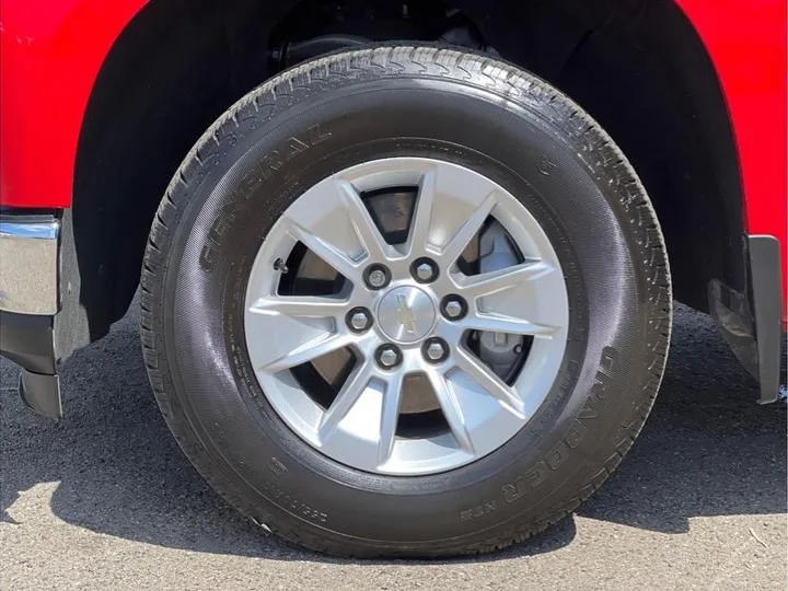 RED, 2022 CHEVROLET SILVERADO 1500 LIMITED CREW CAB Image 9