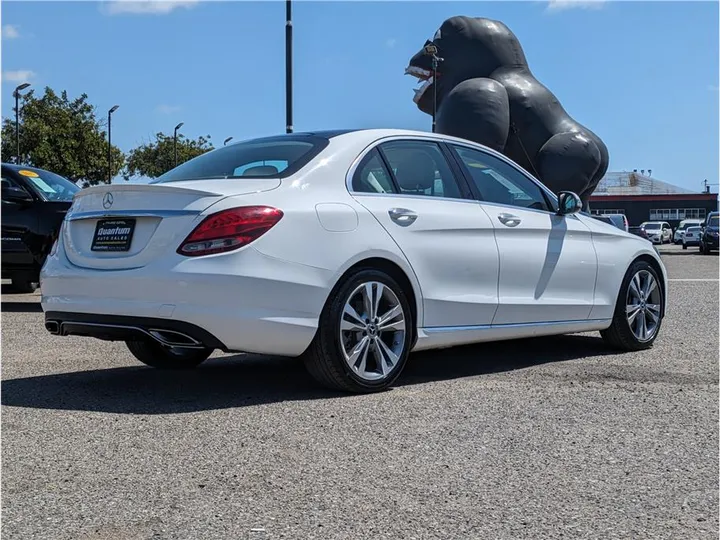 WHITE, 2017 MERCEDES-BENZ C-CLASS Image 5