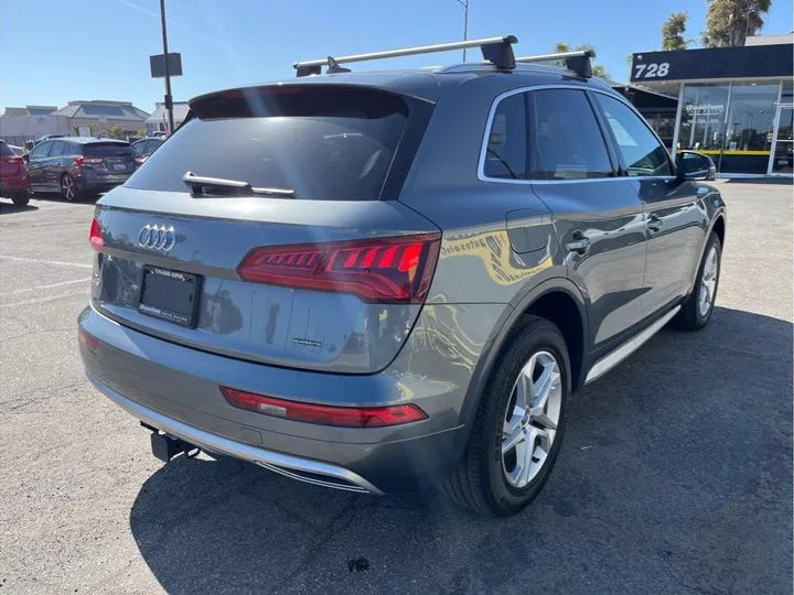 GRAY, 2019 AUDI Q5 Image 5