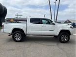 WHITE, 2021 TOYOTA TACOMA DOUBLE CAB Thumnail Image 6