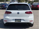 WHITE, 2018 VOLKSWAGEN GOLF GTI Thumnail Image 4