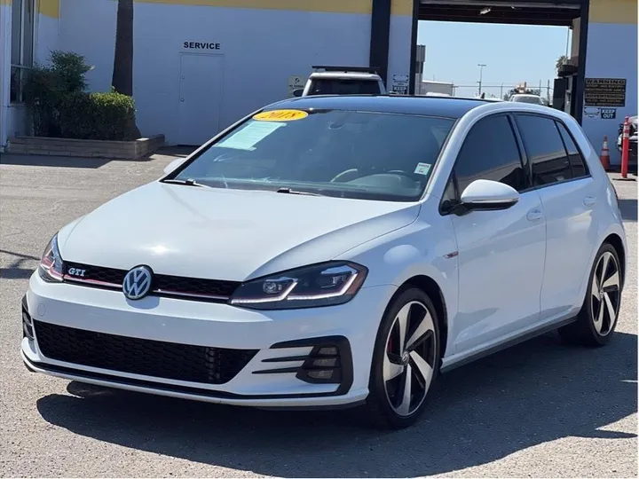 WHITE, 2018 VOLKSWAGEN GOLF GTI Image 1