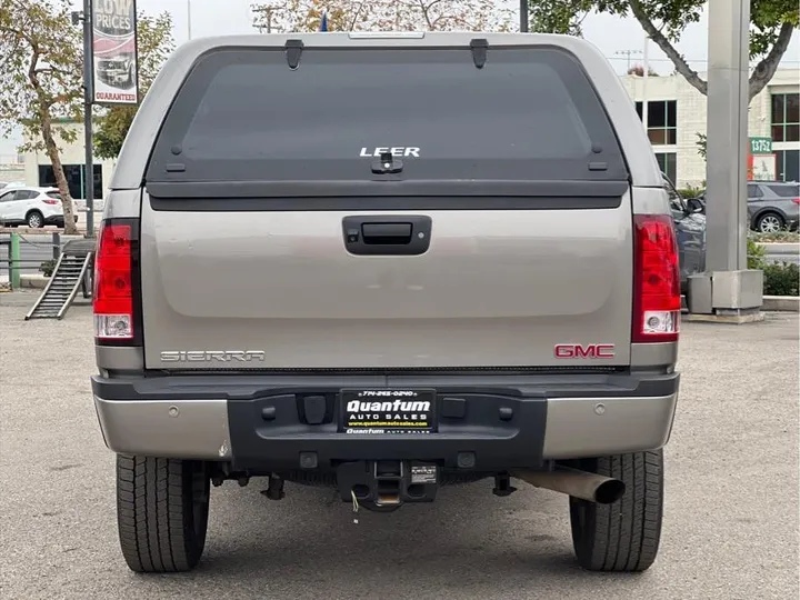 GRAY, 2012 GMC SIERRA 2500 HD CREW CAB Image 4