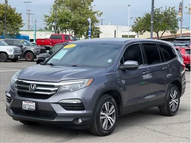 GRAY, 2017 HONDA PILOT Image 15