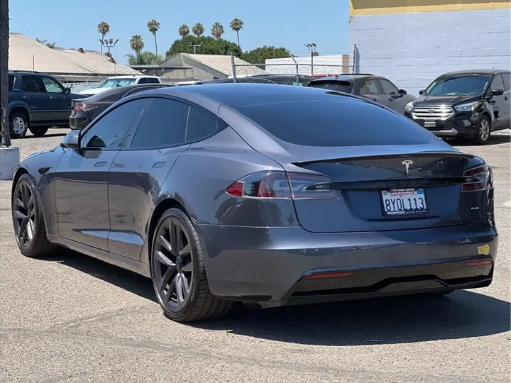 GRAY, 2021 TESLA MODEL S Image 3