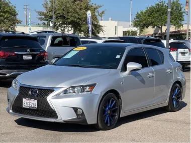 SILVER, 2015 LEXUS CT Image 