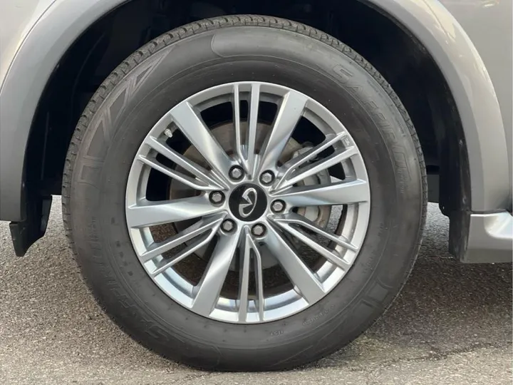 GRAY, 2019 INFINITI QX80 Image 9