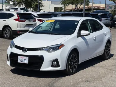 WHITE, 2015 TOYOTA COROLLA Image 40