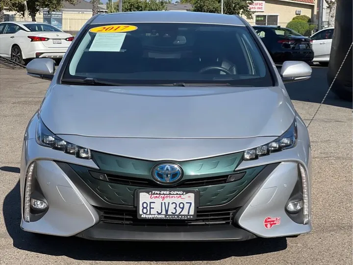 SILVER, 2017 TOYOTA PRIUS PRIME Image 8