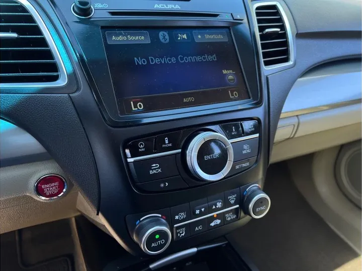 MAROON, 2017 ACURA RDX Image 19