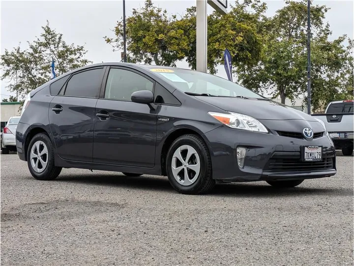 GRAY, 2015 TOYOTA PRIUS Image 7