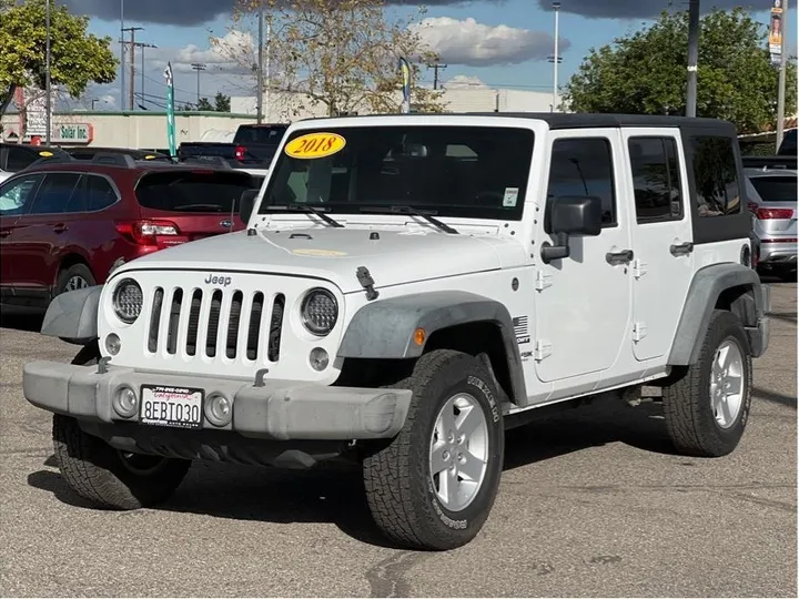 WHITE, 2018 JEEP WRANGLER UNLIMITED Image 1