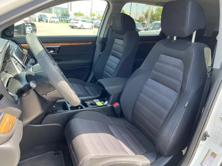 WHITE, 2018 HONDA CR-V Image 11